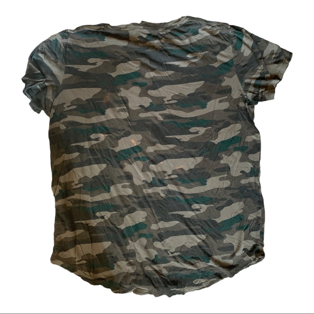 Women Tees - Picture 2 of 4